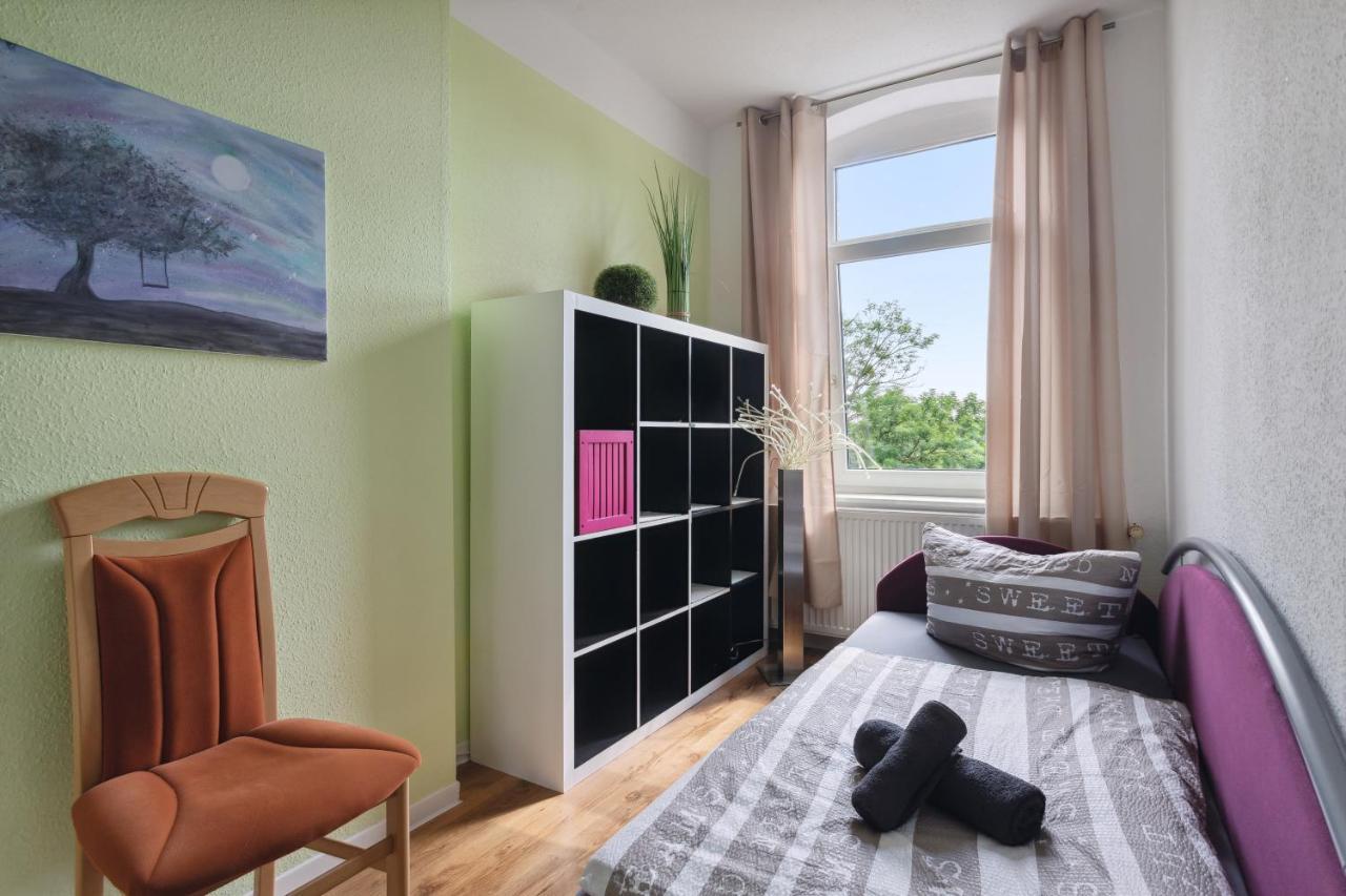 Schoenes Ferien-Appartement Fuer Bis Zu 6 Personen Halberstadt Esterno foto